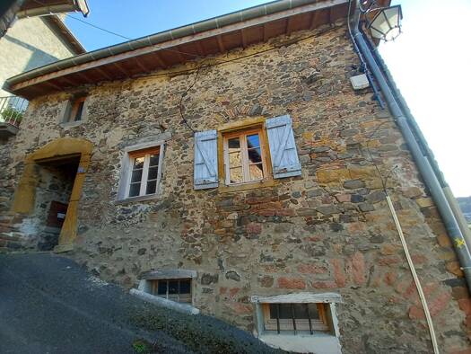 Maison à vendre 85 000 € 2 pièces 1 chambre 30 m² Chamelet 69620