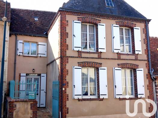 Maison à vendre 108 500 € 5 pièces 3 chambres 106 m² 336 m² de terrain Thiron-Gardais 28480