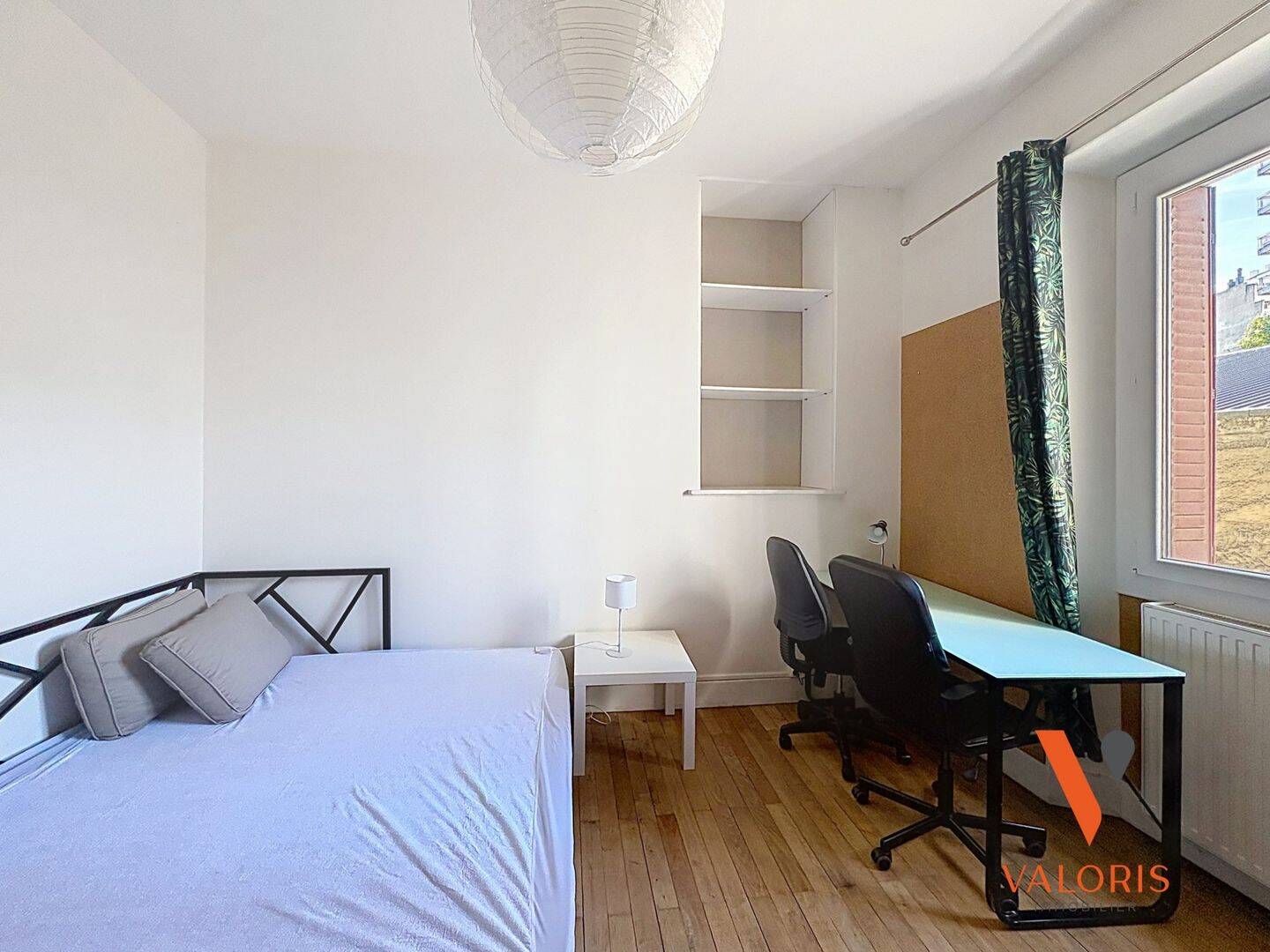 T2 - 11 PEGUY — 6
