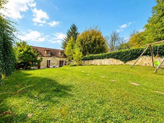 Maison à vendre 460 000 € 6 pièces 3 chambres 169,96 m² 714 m² de terrain Nesles-la-Vallée 95690