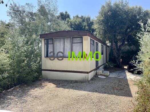 Maison à vendre 56 000 € 3 pièces 2 chambres 34 m² 320 m² de terrain Partie Sud-Collet-Redon-Vauses-Testavins Le Muy 83490