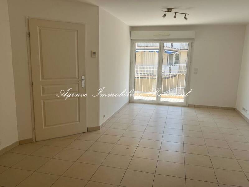 Maison à louer, 39m², SAINTE MAXIME