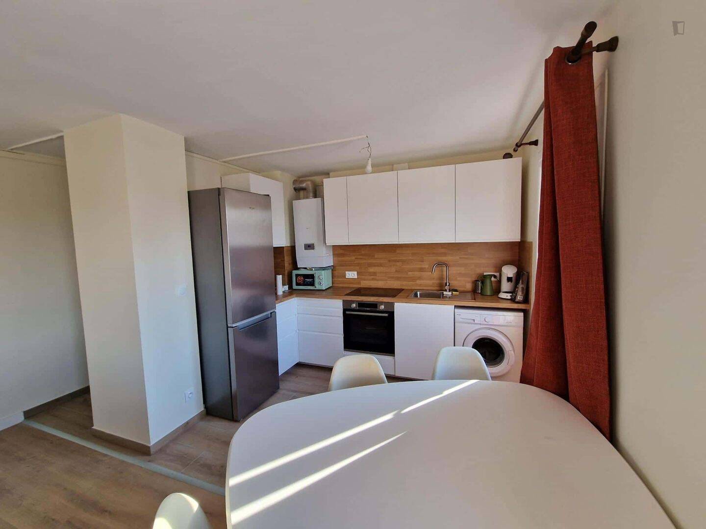 Room in Rue René, Villeurbanne for 75 m² with 4 bedrooms - Coloc — 7