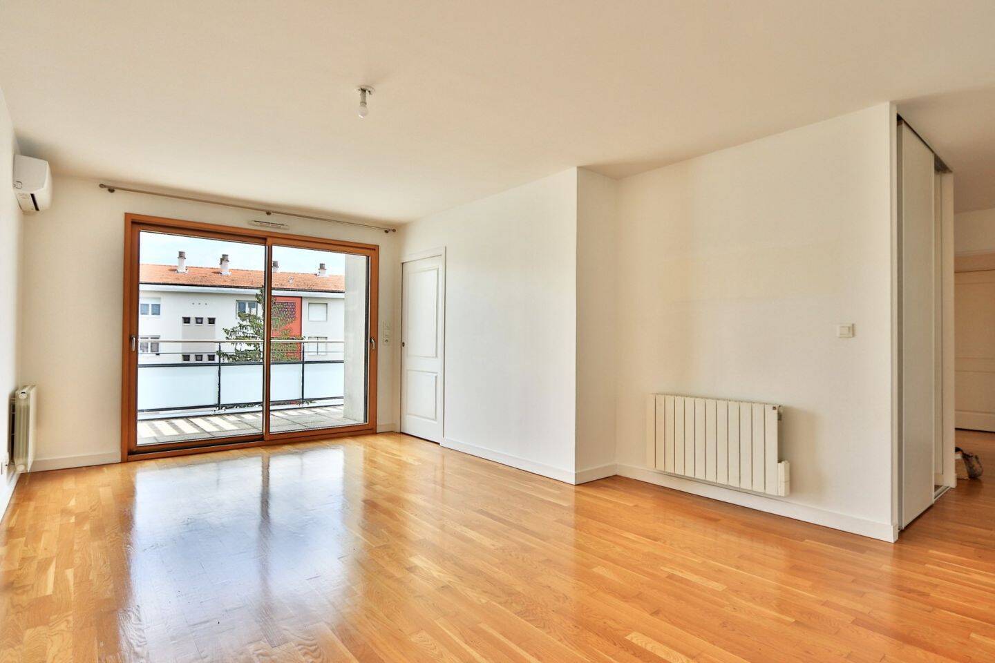 Maison à louer, 70m², TASSIN LA DEMI LUNE