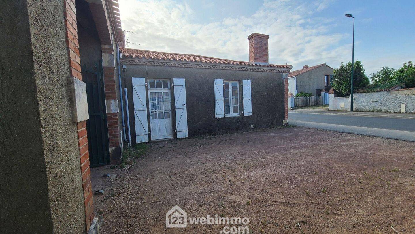 Maison à vendre, 268m², TALMONT SAINT HILAIRE