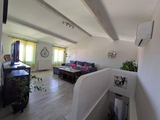 Maison de ville à louer 1 530 € 4 pièces 3 chambres 100 m² dès le 01/06/2026 Centre Ancien Draguignan 83300