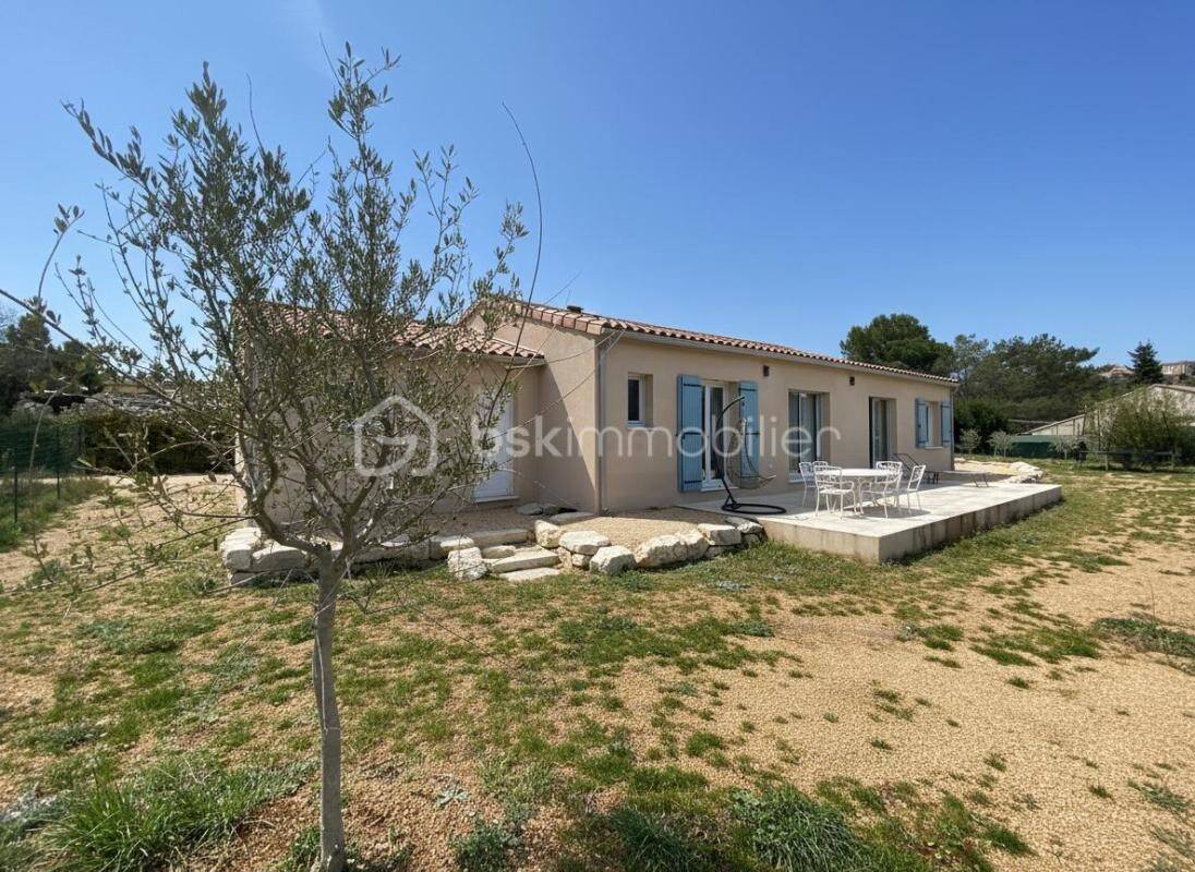 Maison à vendre, 125m², SAINT SATURNIN LES APT