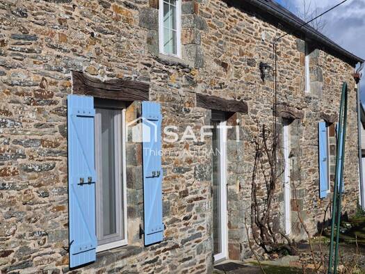 Maison à vendre 325 000 € 8 pièces 6 chambres 245 m² 1 702 m² de terrain Sixt-sur-Aff 35550
