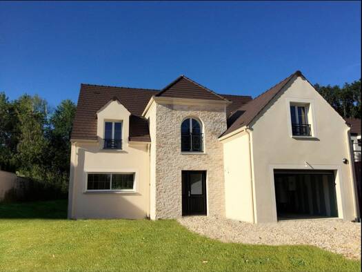 Maison à vendre - neuf 345 000 € 5 pièces 4 chambres 94,8 m² 339 m² de terrain Chaumes-en-Brie 77390
