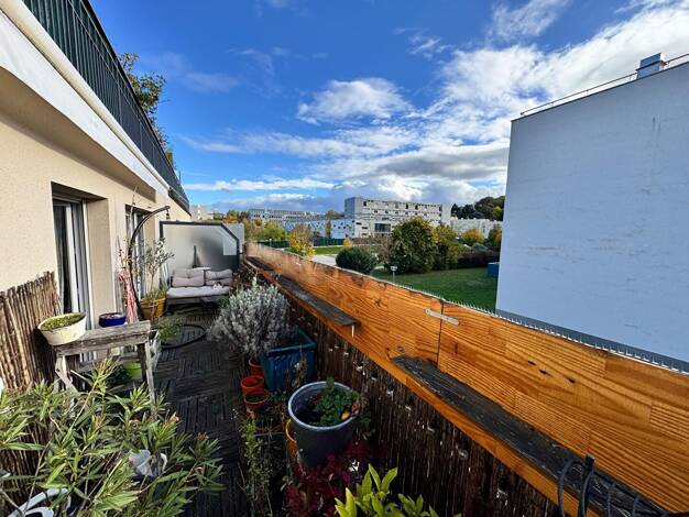 Appartement à vendre 189 000 € 1 pièce 30 m² Étage 2/4 Hôtel de Ville Saint-Cyr-l'École 78210