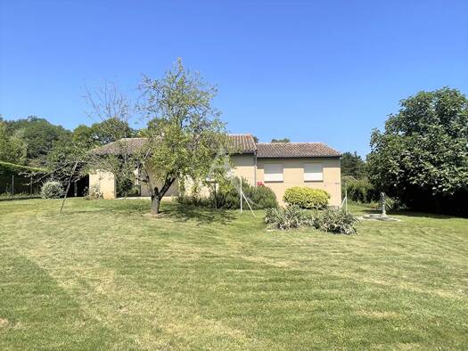 Maison de plain-pied à vendre 399 900 € 4 pièces 3 chambres 110 m² 1 552 m² de terrain Pompertuzat 31450