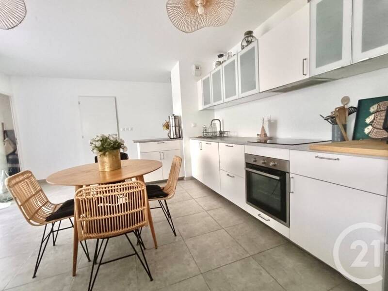 Maison à louer, 66m², MARSEILLE 13E