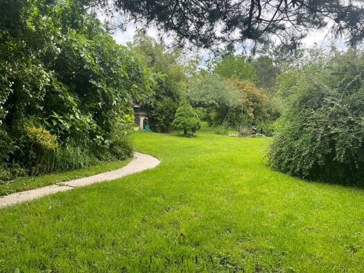 Maison à vendre 234 000 € 7 pièces 5 chambres 198 m² 874 m² de terrain Hudiviller 54110