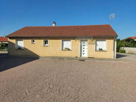 Maison à vendre 220 000 € 5 pièces 4 chambres 104 m² 1 800 m² de terrain Bignicourt-sur-Marne 51300