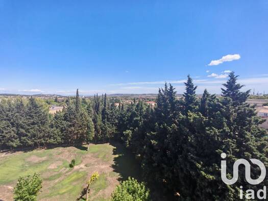 Appartement à vendre 136 000 € 3 pièces 2 chambres 59 m² Étage 4/10 Les Comtes Est Port-de-Bouc 13110