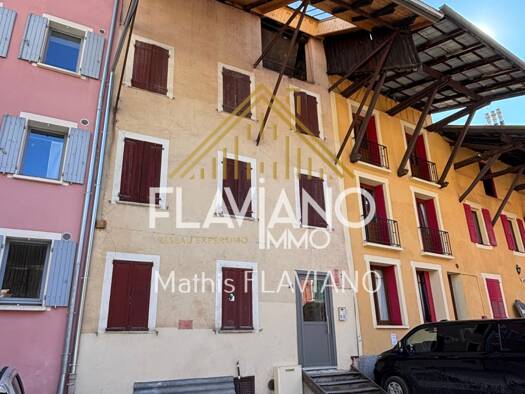 Immeuble à vendre 510 000 € 356,9 m² Barcelonnette 04400