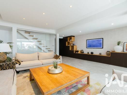 Maison à vendre 1 390 000 € 7 pièces 5 chambres 209 m² Le Genette La Rochelle 17000