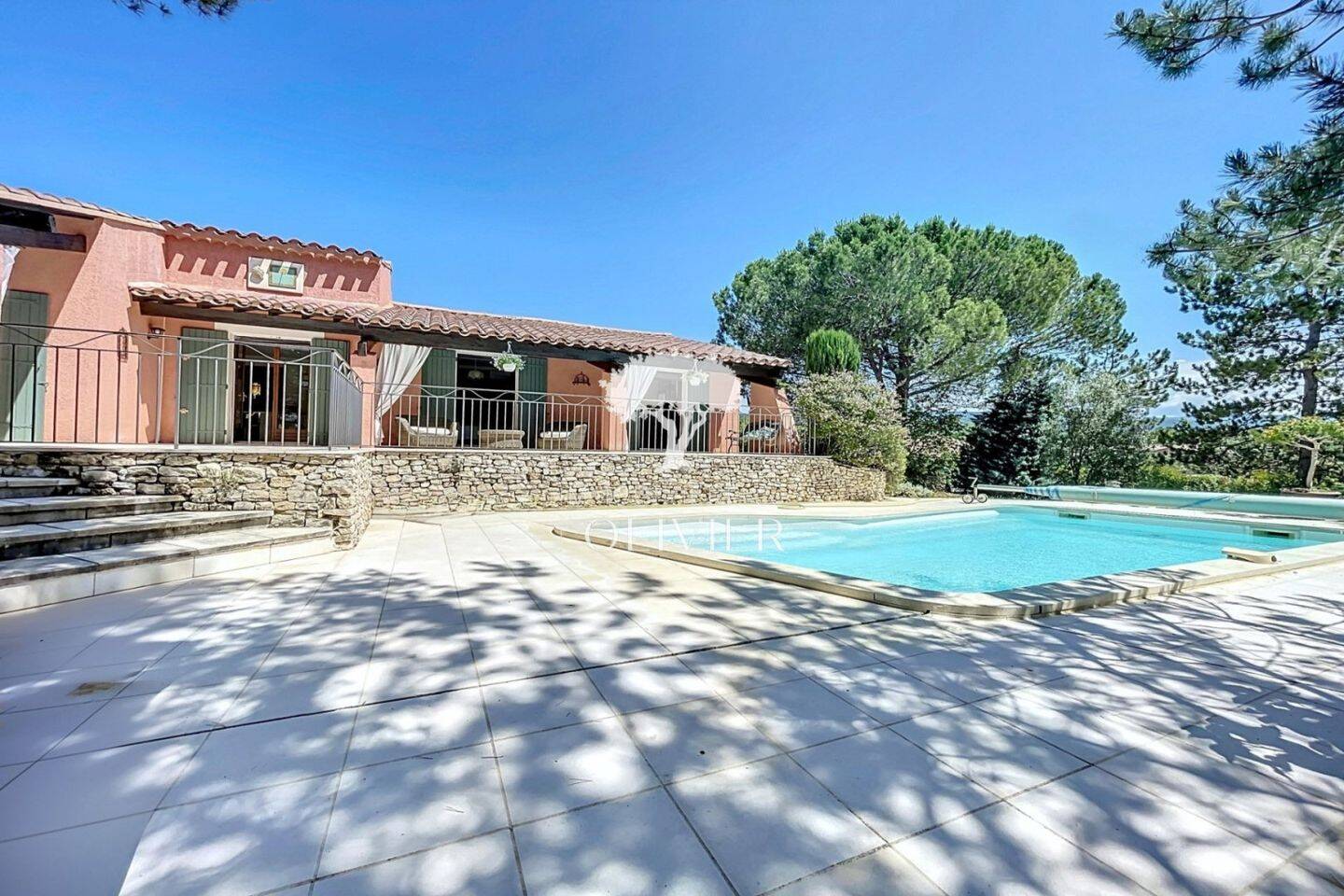 Maison à vendre, 172m², SAINT SATURNIN LES APT