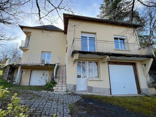 Maison à vendre 155 000 € 5 pièces 4 chambres 145 m² 470 m² de terrain Senergues 12320