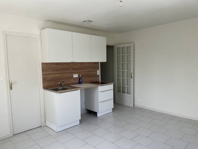 Maison à louer, 24m², LA CHAPELLE EN SERVAL