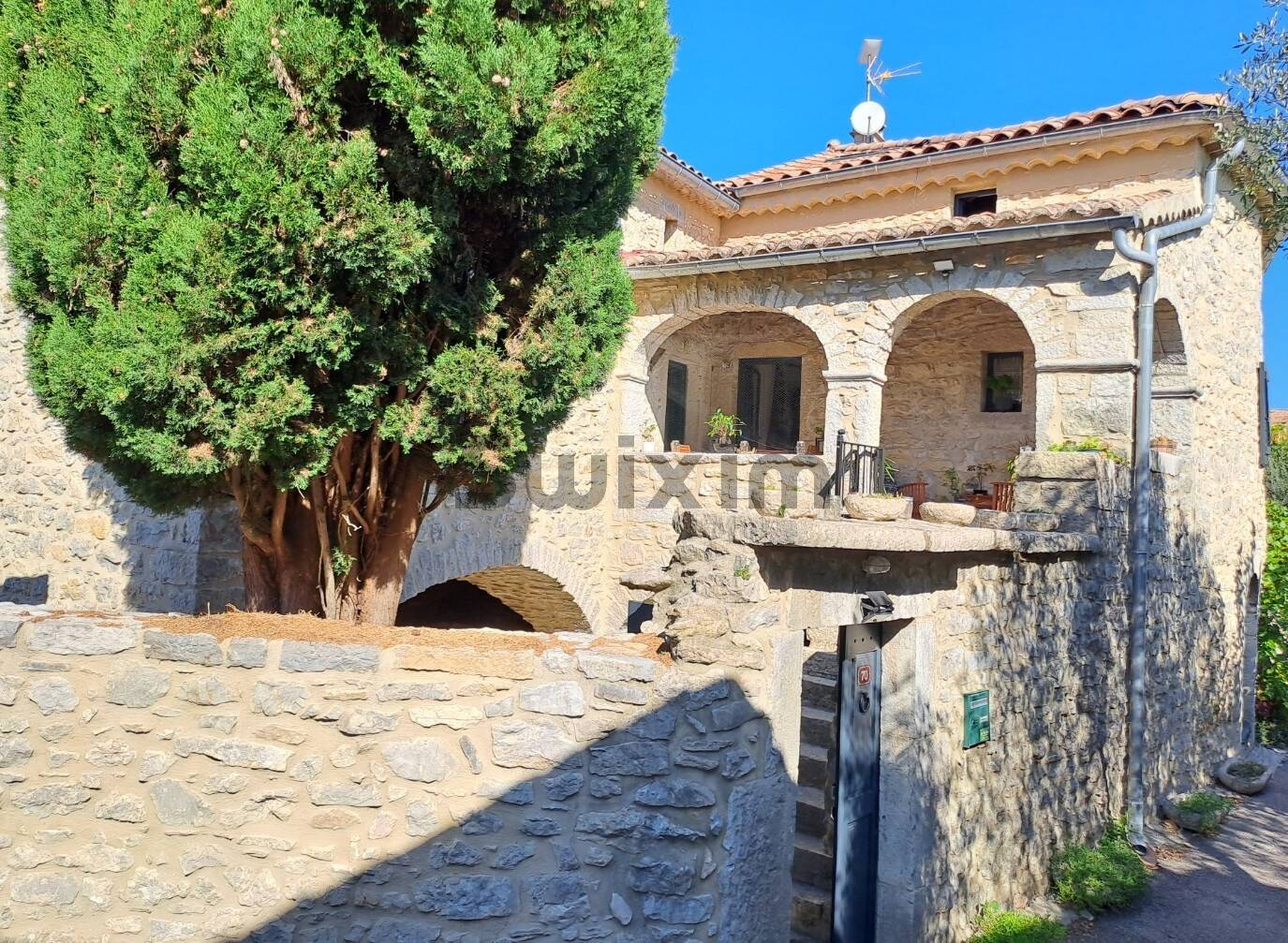 Maison à vendre, 228m², SAINT ANDRE DE CRUZIERES
