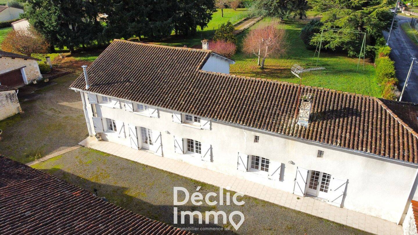 Maison à vendre, 292m², LA ROCHEFOUCAULD