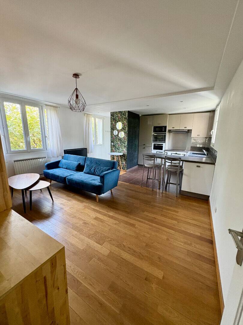 Maison à louer, 56m², COURBEVOIE