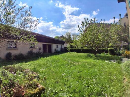 Maison à vendre 220 000 € 10 pièces 7 chambres 222 m² 1 542 m² de terrain Docelles 88460
