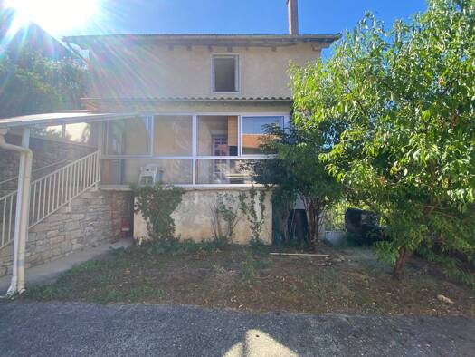 Maison à vendre 123 000 € 6 pièces 3 chambres 114 m² 300 m² de terrain Caylus 82160