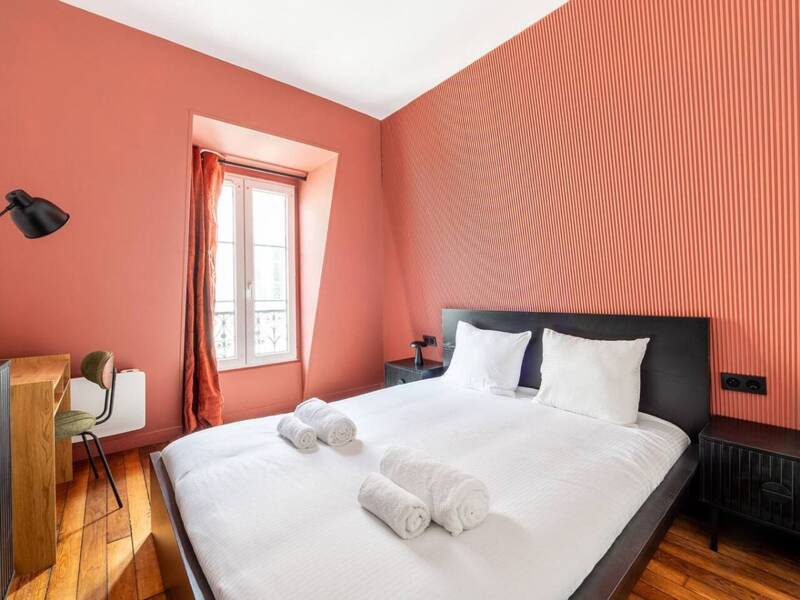Maison à louer, 0m², PARIS 17E
