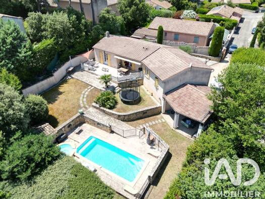 Maison de plain-pied à vendre 480 000 € 5 pièces 4 chambres 180 m² 1 013 m² de terrain Connaux 30330