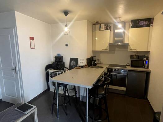 Duplex à vendre 116 000 € 2 pièces 1 chambre 34 m² Étage 1/2 Centre Challans 85300