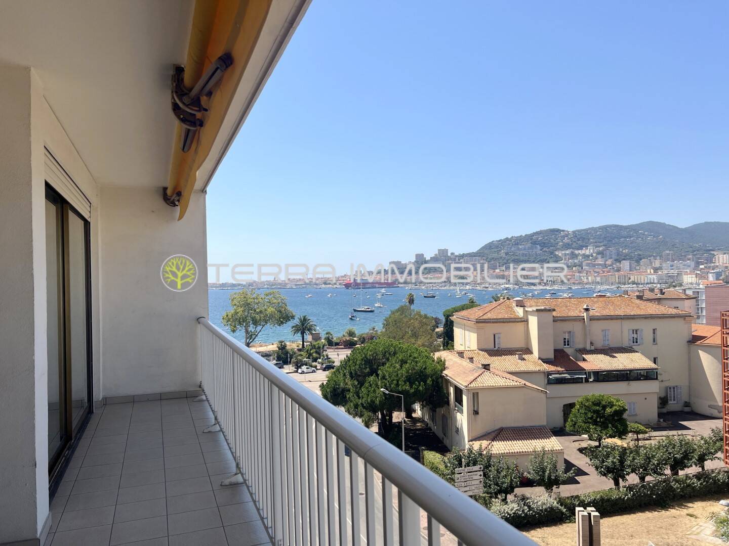 Maison à louer, 78m², AJACCIO