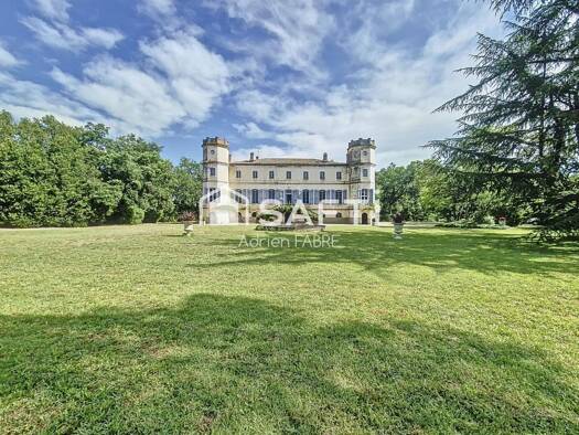 Château à vendre 1 200 000 € 12 pièces 8 chambres 448 m² 70 000 m² de terrain Toulouse 31000