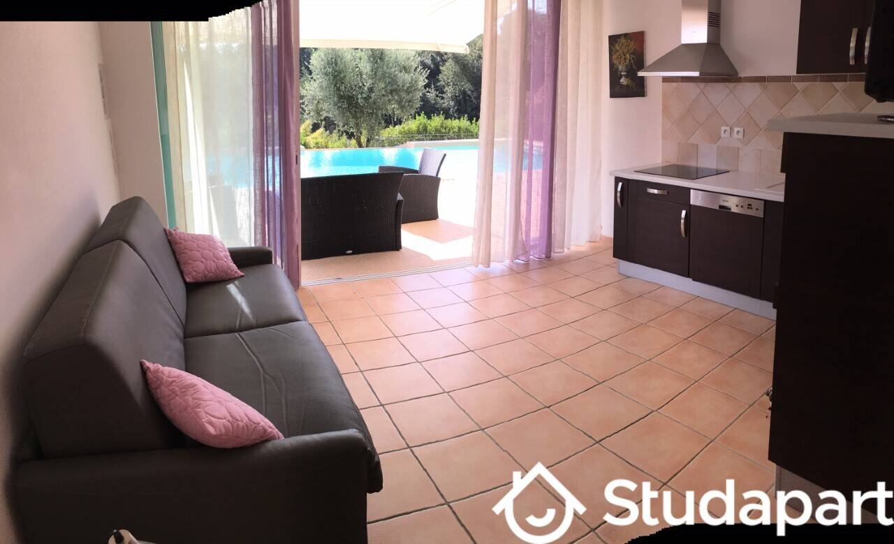 Maison à louer, 24m², ANTIBES