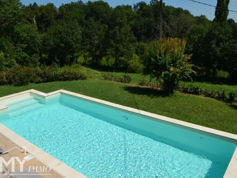 Maison à vendre, 660m², LES LEVES ET THOUMEYRAGUES