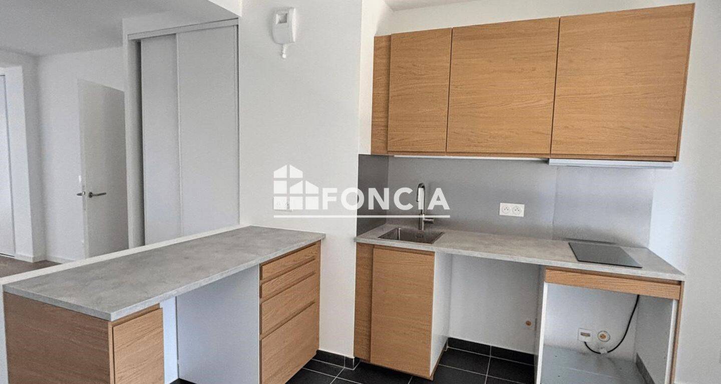 Maison à louer, 70m², NANTERRE