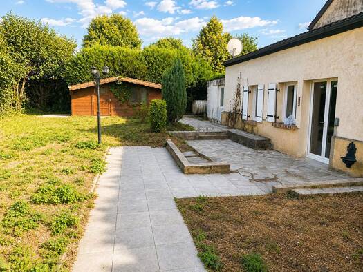 Maison à vendre 187 000 € 4 pièces 2 chambres 90 m² 686 m² de terrain Doue 77510