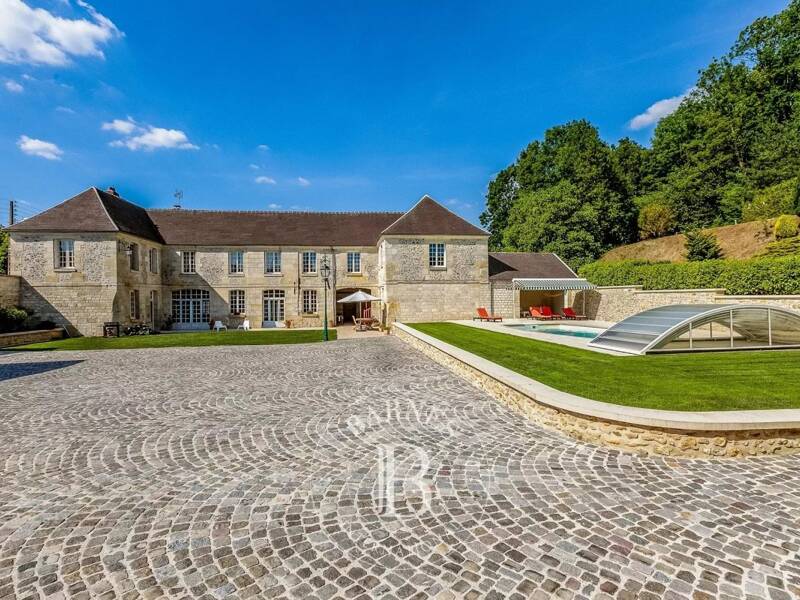 Maison à vendre, 333m², VERNEUIL EN HALATTE