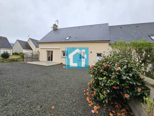 Maison à vendre 208 000 € 4 pièces 3 chambres 93 m² 403 m² de terrain Cerences 50510
