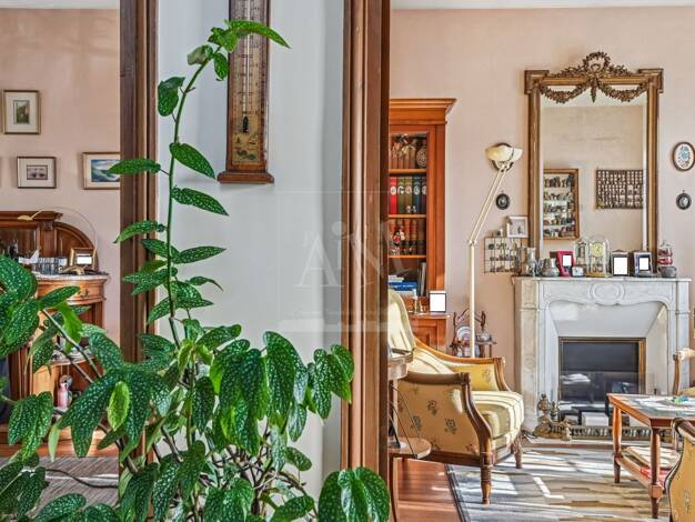 Maison à vendre 795 000 € 7 pièces 5 chambres 148 m² 298 m² de terrain Centre Nanterre 92000