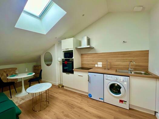 Appartement à louer 459 € 2 pièces 1 chambre 26 m² Étage 4/4 Centre Nord Mâcon 71000