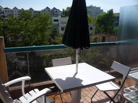 Appartement à louer 590 € 1 pièce 30 m² Arcachon 33120