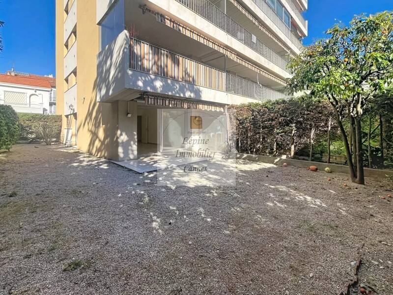 Maison à louer, 63m², CANNES