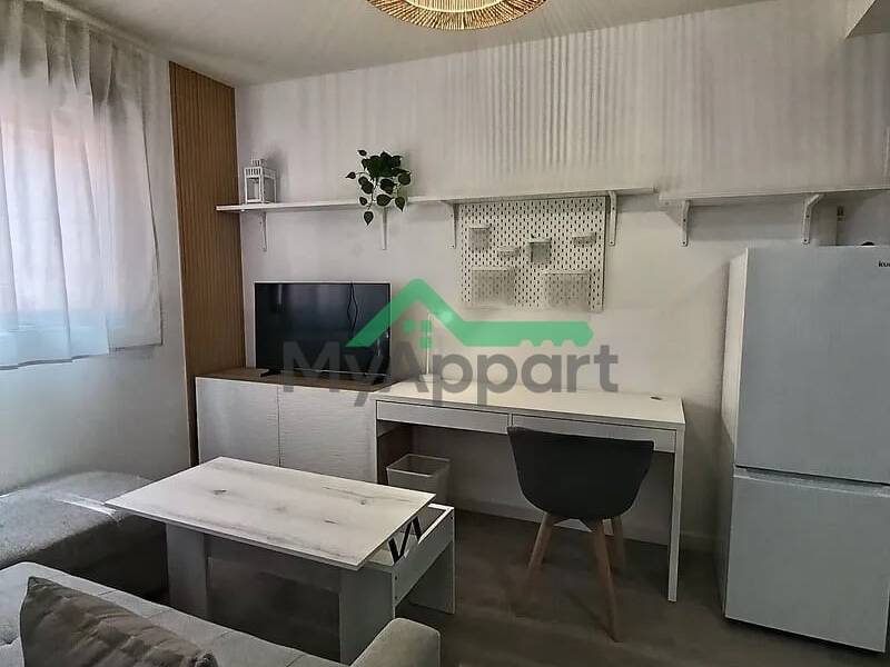 Maison à louer, 40m², PARIS 11E