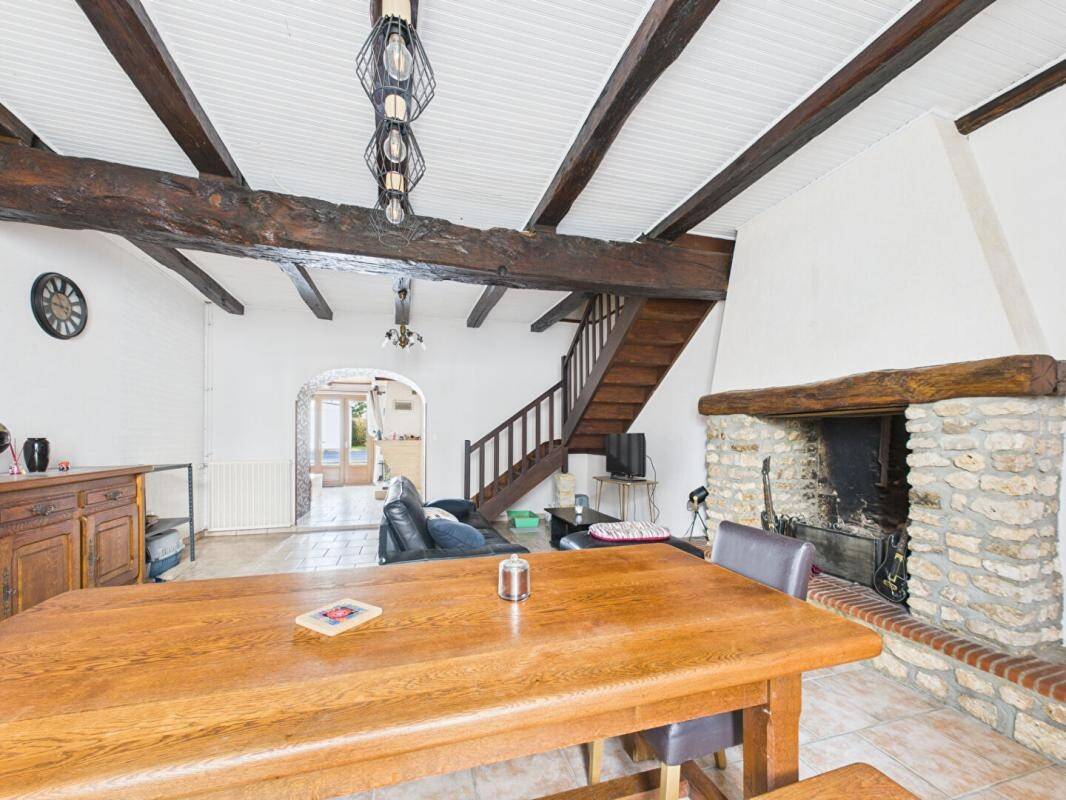 Maison à vendre, 165m², VIVONNE