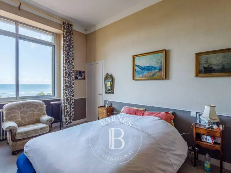 Maison à vendre, 323m², SAINT LAURENT SUR MER