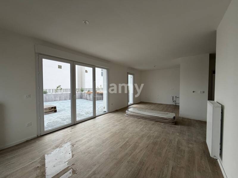 Maison à louer, 66m², NIEUL SUR MER