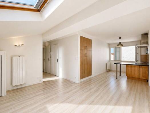 Appartement à vendre 249 000 € 2 pièces 1 chambre 62,38 m² Étage 6/6 Pentes de la croix-rousse Lyon 1er arrondissement 69001