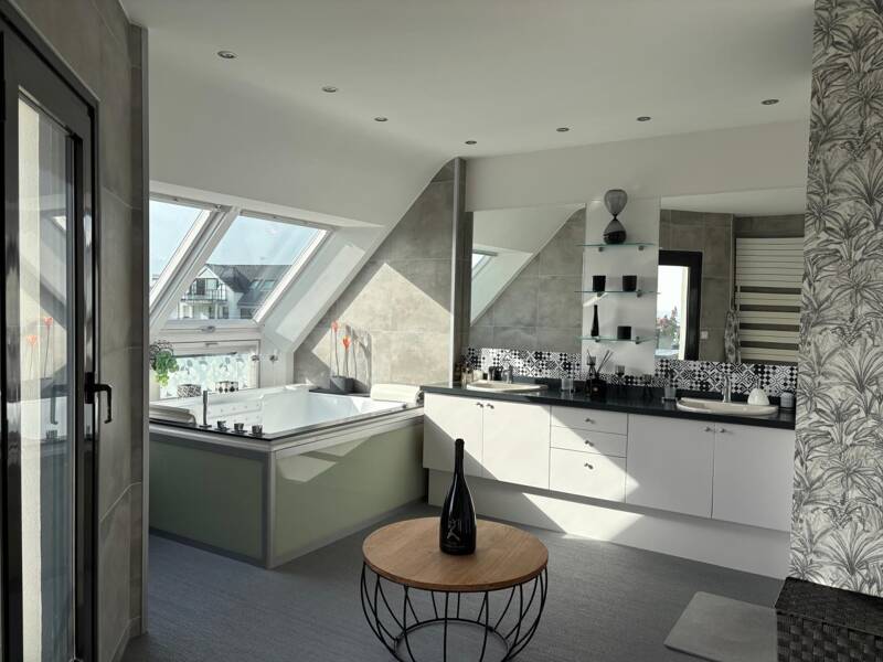 Maison à vendre, 280m², LARMOR PLAGE